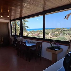 La Foggia Seaside Paradise Affittacamere