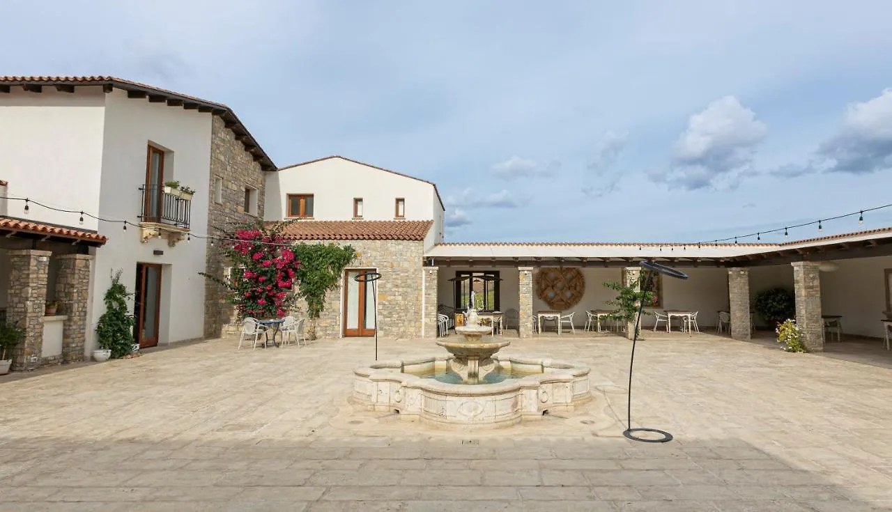 La Corte Del Sole Brucanuova Hotel