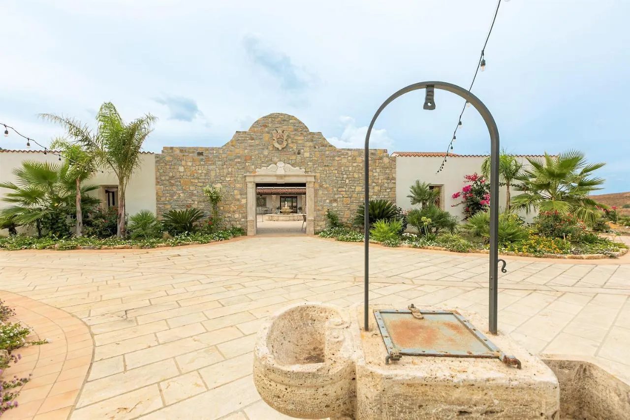 Hotel La Corte Del Sole Brucanuova